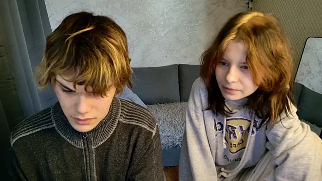 Snapshot of Bonnie_And_C1yde chatting on April 2026 05:11:01 AM Bonnie And C1yde online show from April 2026 05:11:01 AM