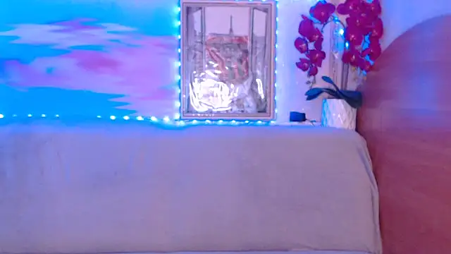 LucyStella8888 online show from November 2025 04:22:02 PM