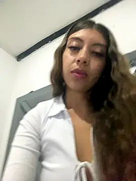 Sara-cooper2 online show from December 2025 07:53:02 PM