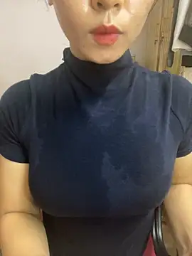 Snapshot of anna_sexy69 chatting on October 2025 02:53:01 AM anna sexy69 online show from October 2025 02:53:01 AM