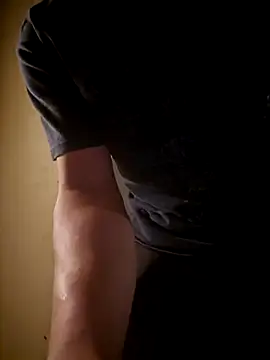 Snapshot of Mrcoco707 chatting on March 2026 01:28:01 PM Mrcoco707 online show from March 2026 01:28:01 PM