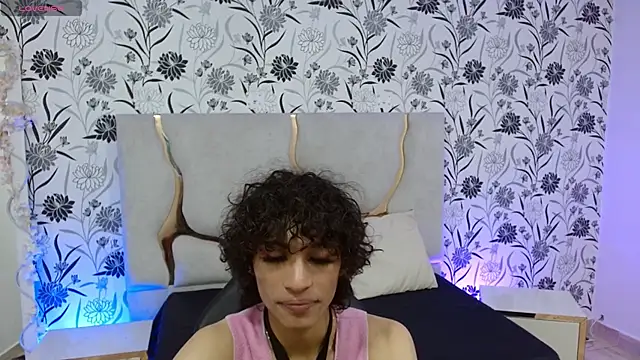 Chipi tay online show from September 2025 07:15:02 PM