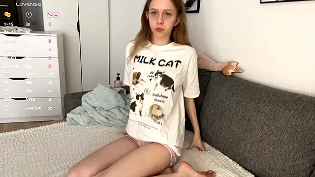 Snapshot of Naughtybaby11 chatting on October 2025 08:46:01 AM Naughtybaby11 online show from October 2025 08:46:01 AM