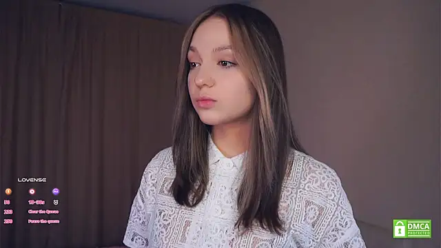 NguyetHankey online show from September 2025 03:28:02 PM