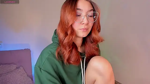 Isis-Blaze online show from September 2025 09:16:01 PM