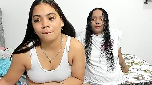 nay and aleja1 online show from November 2025 02:55:01 AM