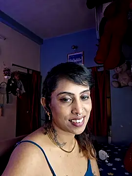 Snapshot of Love_Beauty01 chatting on April 2026 07:01:01 PM Love Beauty01 online show from April 2026 07:01:01 PM