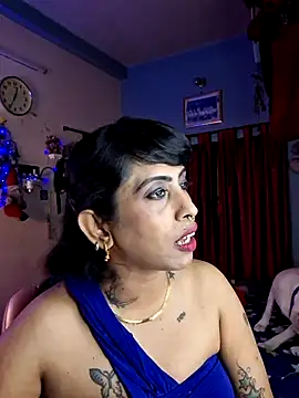 Snapshot of Love_Beauty01 chatting on May 2026 06:36:02 PM Love Beauty01 online show from May 2026 06:36:02 PM