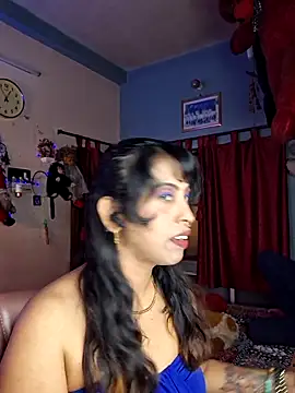 Snapshot of Love_Beauty01 chatting on May 2026 06:57:01 PM Love Beauty01 online show from May 2026 06:57:01 PM