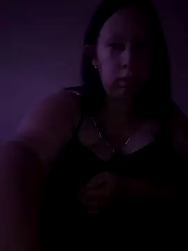 Snapshot of xSiindy95 chatting on October 2025 07:33:02 PM xSiindy95 online show from October 2025 07:33:02 PM