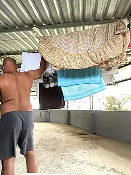 Snapshot of Morenocasado34liberal chatting on November 2025 12:28:02 PM Morenocasado34liberal online show from November 2025 12:28:02 PM