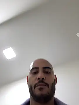 Snapshot of Morenocasado34liberal chatting on February 2026 11:15:02 AM Morenocasado34liberal online show from February 2026 11:15:02 AM