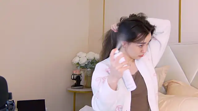 MiaMarlow online show from November 2025 09:09:01 PM