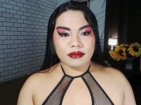 Snapshot of TSbrianaHugeCock chatting on September 2025 11:54:01 PM TSbrianaHugeCock online show from September 2025 11:54:01 PM