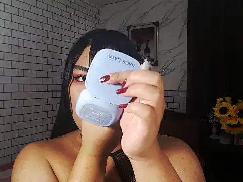 Snapshot of TSbrianaHugeCock chatting on October 2025 07:47:02 PM TSbrianaHugeCock online show from October 2025 07:47:02 PM