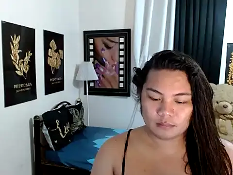 TSbrianaHugeCock online show from February 2026 03:53:01 PM