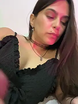 lulix69 online show from February 2026 04:06:01 AM