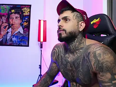 logan hugh8 online show from November 2025 06:45:01 AM