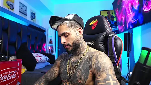 logan hugh8 online show from March 2026 05:19:01 AM