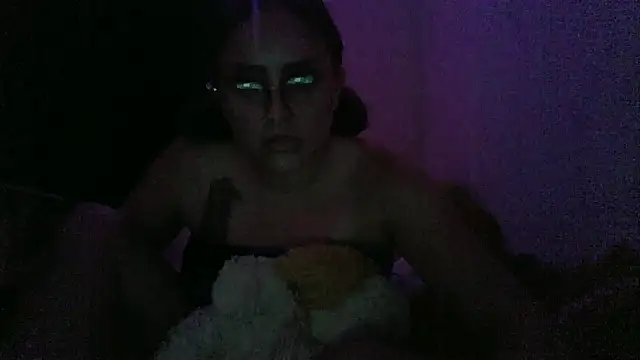 Snapshot of jenmarquez_ chatting on October 2025 06:04:01 AM jenmarquez  online show from October 2025 06:04:01 AM