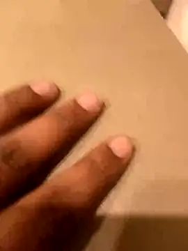 liza-212 online show from November 2025 06:43:01 PM