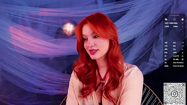 GildedKitten online show from January 2026 07:15:01 PM