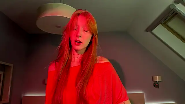 FoxieKiss online show from September 2025 04:30:01 PM