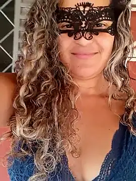 RaphinhaSanches online show from September 2025 01:56:01 PM