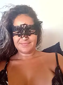 RaphinhaSanches online show from January 2026 01:02:01 PM