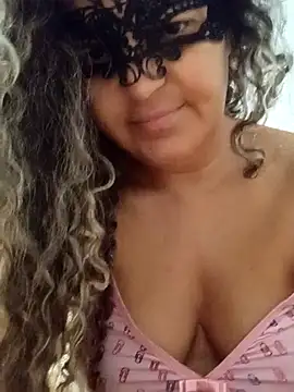 RaphinhaSanches online show from April 2026 11:01:02 AM