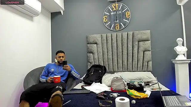 emilio brandon online show from January 2026 11:03:02 AM