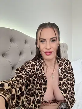  JessyRey  online show from February 2026 02:06:02 PM