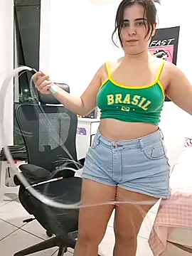 CutteGirl99 online show from October 2025 01:27:01 AM