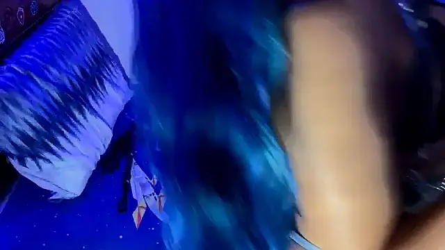 bluesubmissive online show from December 2025 06:13:02 PM