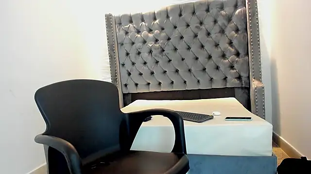 Snapshot of nero_reyd chatting on November 2025 07:23:01 PM nero reyd online show from November 2025 07:23:01 PM