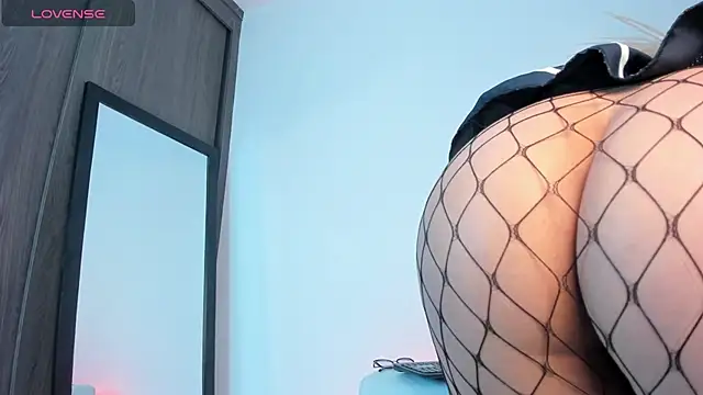 Noami Rose online show from February 2026 10:52:02 PM