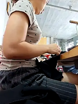 irina hana online show from October 2025 01:20:02 AM