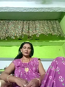 Snapshot of ZIVAA chatting on April 2026 04:31:02 PM ZIVAA online show from April 2026 04:31:02 PM