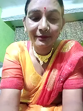 Snapshot of ZIVAA chatting on April 2026 09:29:01 AM ZIVAA online show from April 2026 09:29:01 AM