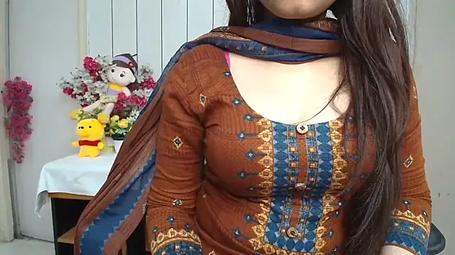 ruby100 online show from February 2026 05:39:02 AM