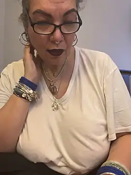 dieseldame1313 online show from January 2025 11:32:01 PM