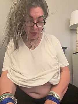 dieseldame1313 online show from January 2025 04:16:02 AM