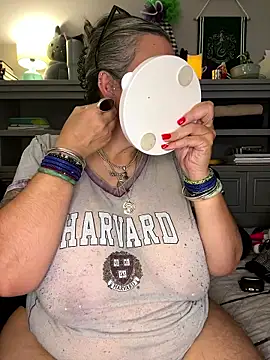 dieseldame1313 online show from January 2026 01:30:01 AM