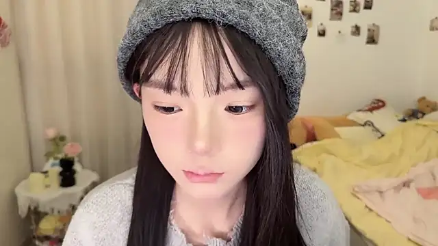 Momo-xx online show from January 2026 12:36:02 AM