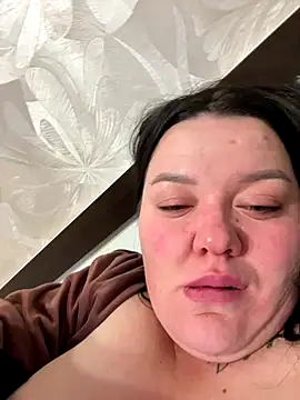 SunnyLeila2101 online show from December 2025 09:42:01 PM