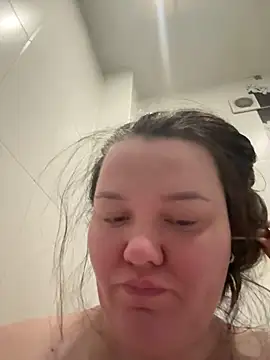 SunnyLeila2101 online show from March 2026 07:25:01 AM