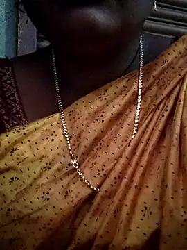 Snapshot of Tamilreethu chatting on October 2025 12:24:02 AM Tamilreethu online show from October 2025 12:24:02 AM