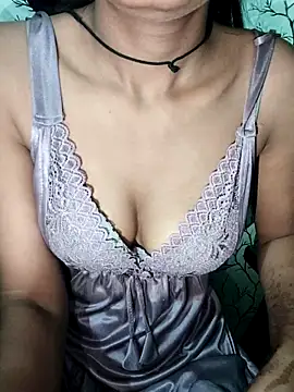 Crystil love-21 online show from April 2026 10:44:01 AM