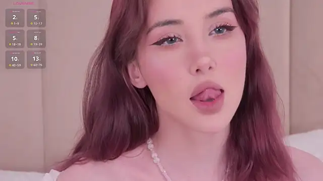 Snapshot of Nesolla chatting on November 2025 08:45:01 AM Nesolla online show from November 2025 08:45:01 AM