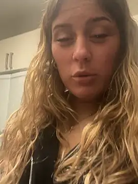 shokatt666 online show from January 2026 09:42:01 PM